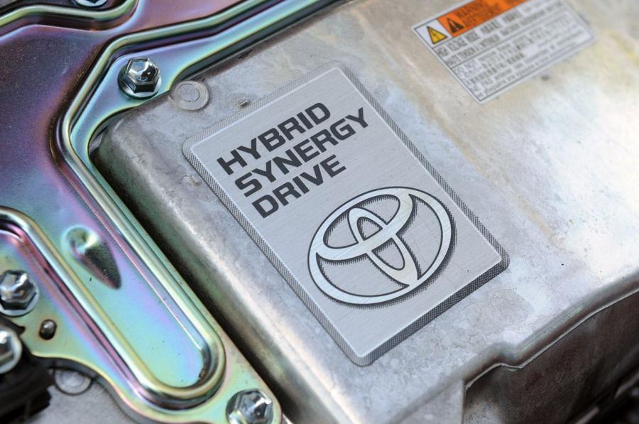  Toyota Prius C 2012 года  (фото 61 из 87)